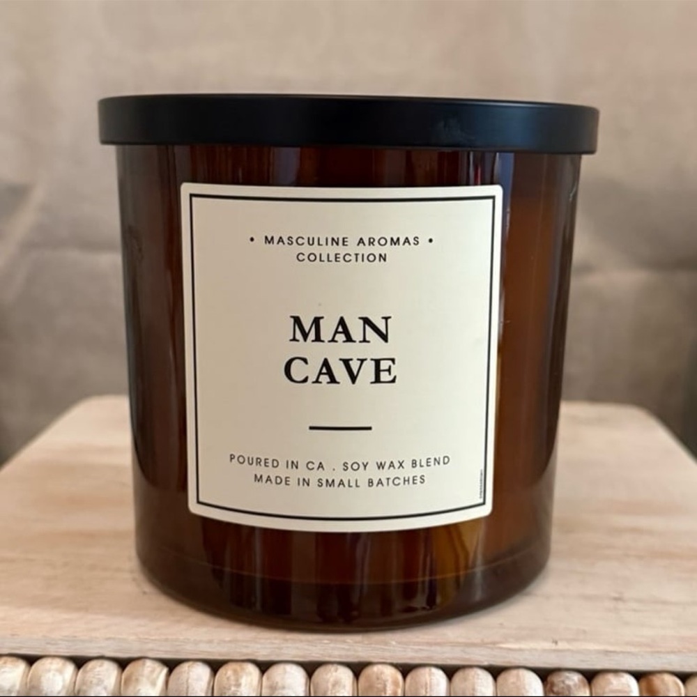 ⚡️Leoben Co "MAN CAVE" Candle